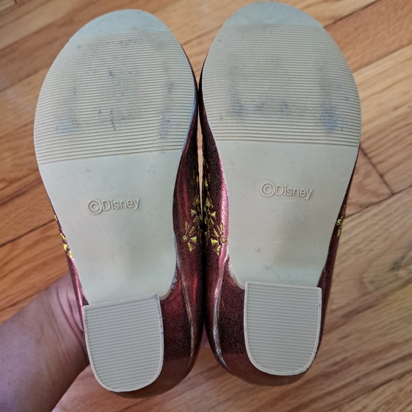 Elena of Avalor costume with shoes, bag - Picture 6 of 6